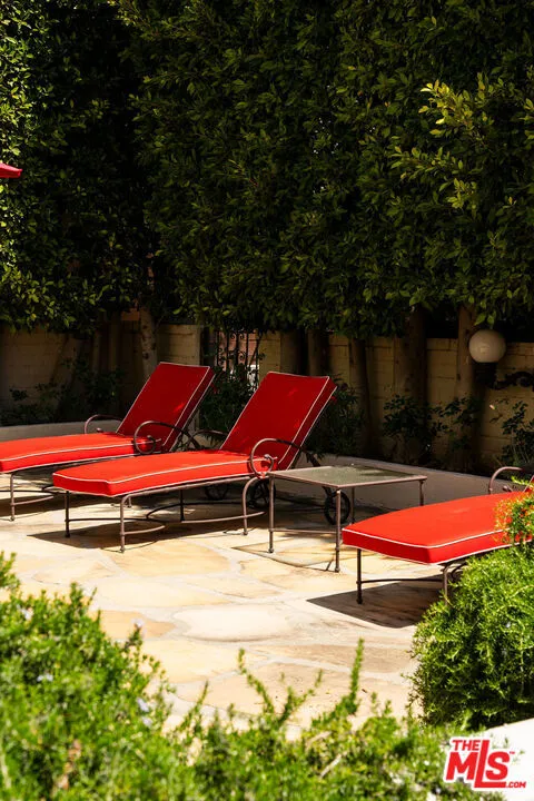1424 Crescent Heights Boulevard #60 West Hollywood, CA 90046