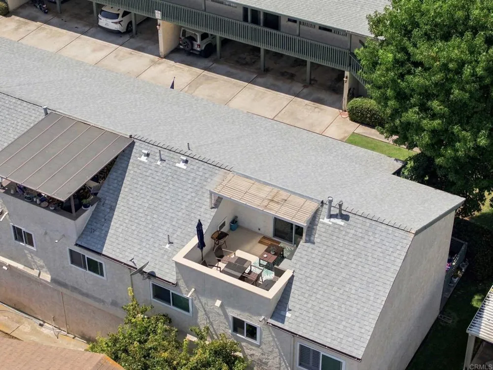 318 Juniper Avenue #10 Carlsbad, CA 92008