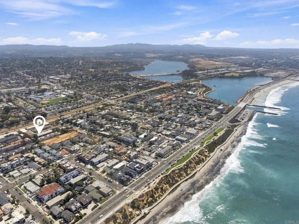 318 Juniper Avenue #10 Carlsbad, CA 92008
