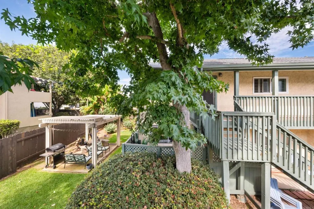 318 Juniper Avenue #10 Carlsbad, CA 92008
