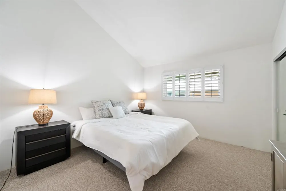 318 Juniper Avenue #10 Carlsbad, CA 92008