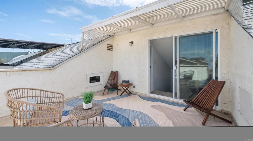 318 Juniper Avenue #10 Carlsbad, CA 92008