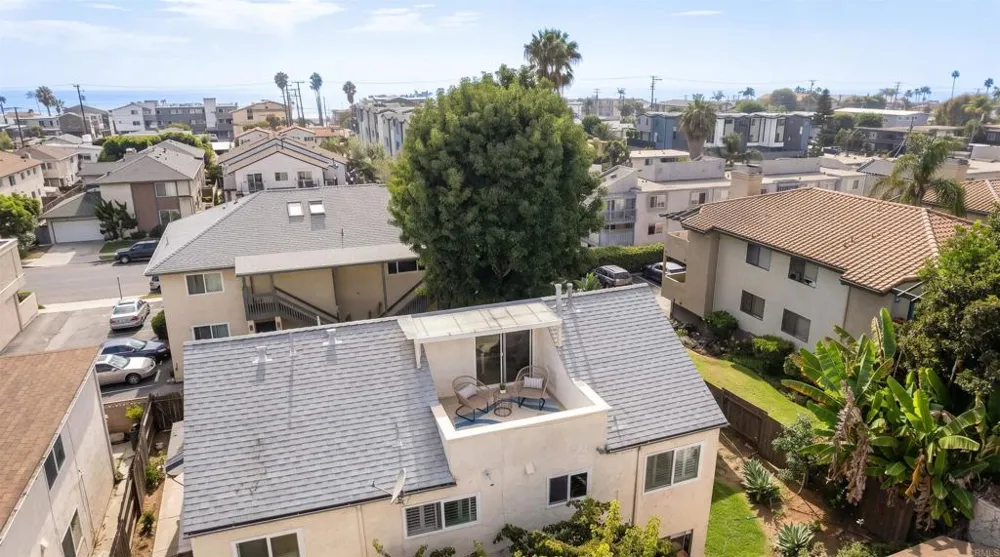 318 Juniper Avenue #10 Carlsbad, CA 92008