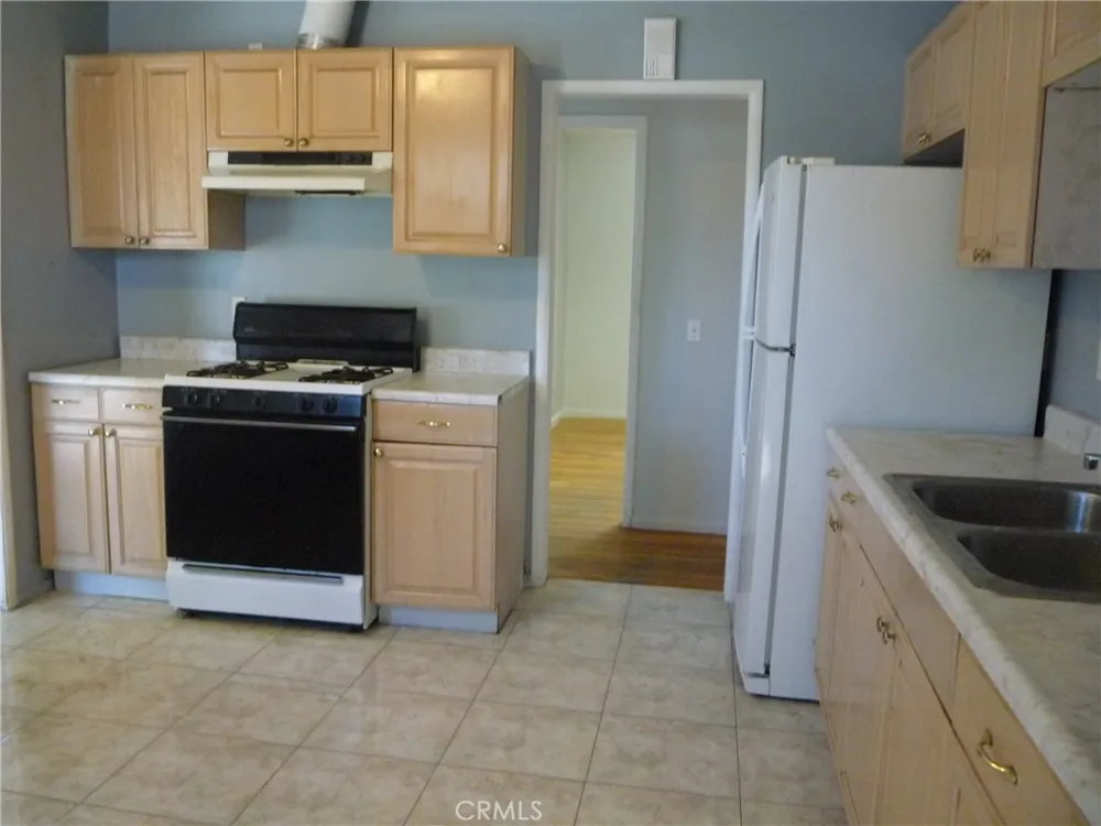 1645 S Euclid Anaheim, CA 92802