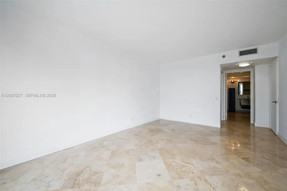 3640 Yacht Club Drive #1807 Aventura, FL 33180