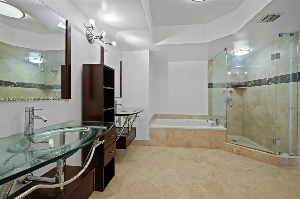 3640 Yacht Club Drive #1807 Aventura, FL 33180