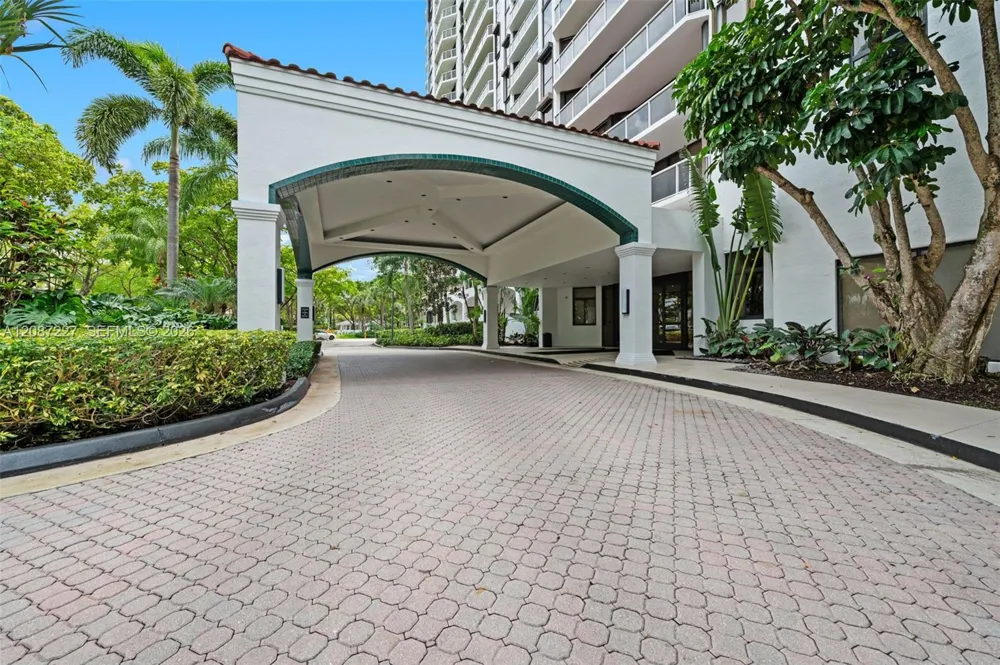 3640 Yacht Club Drive #1807 Aventura, FL 33180