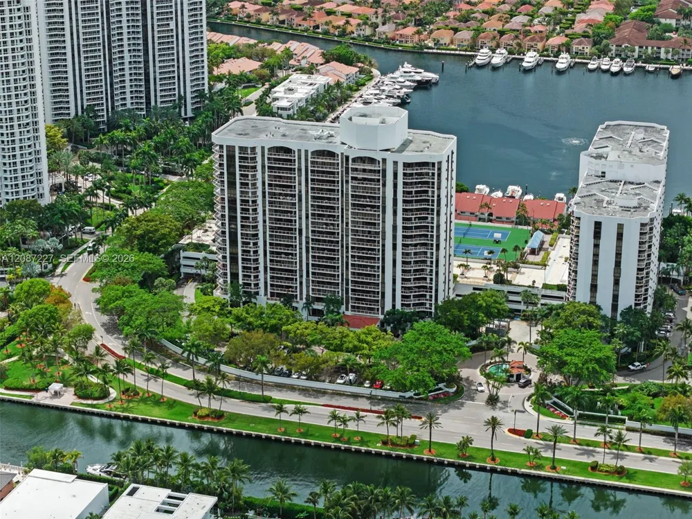 3640 Yacht Club Drive #1807 Aventura, FL 33180