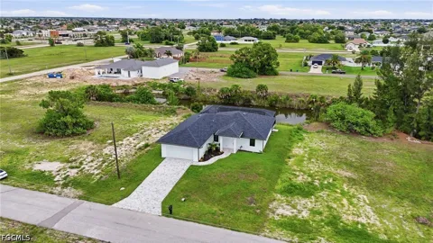 NW 17th Avenue