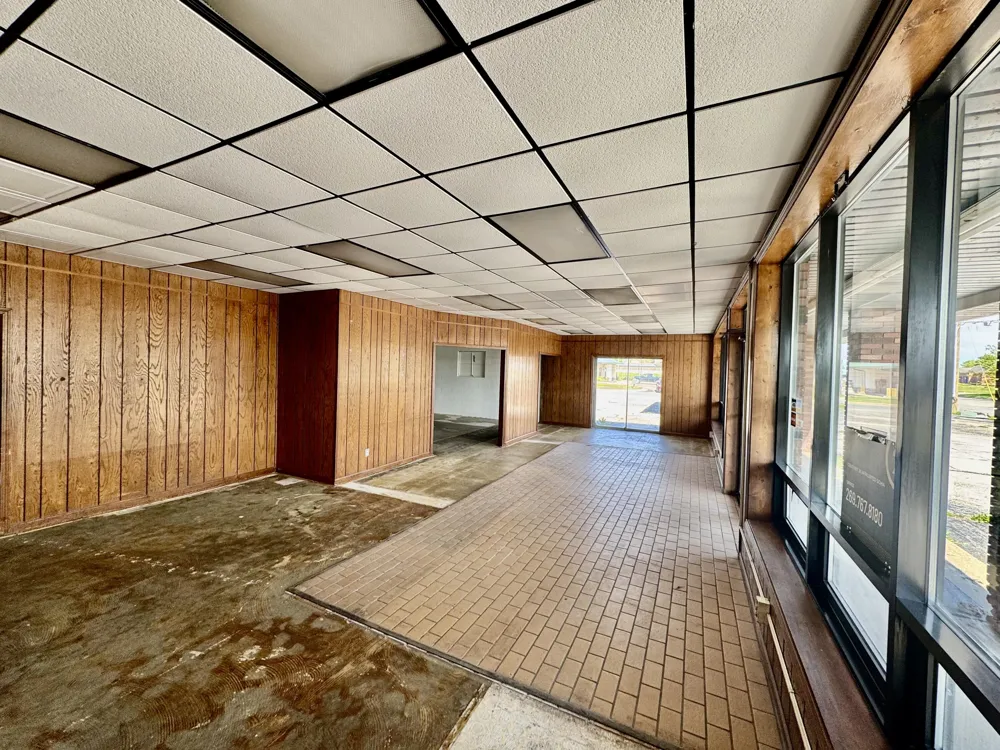 1015 E Napier Avenue Benton Harbor, MI 49022