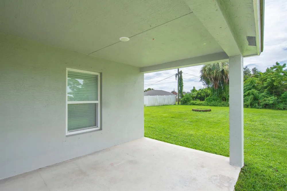 718 NE Perch Lane Port St. Lucie, FL 34983