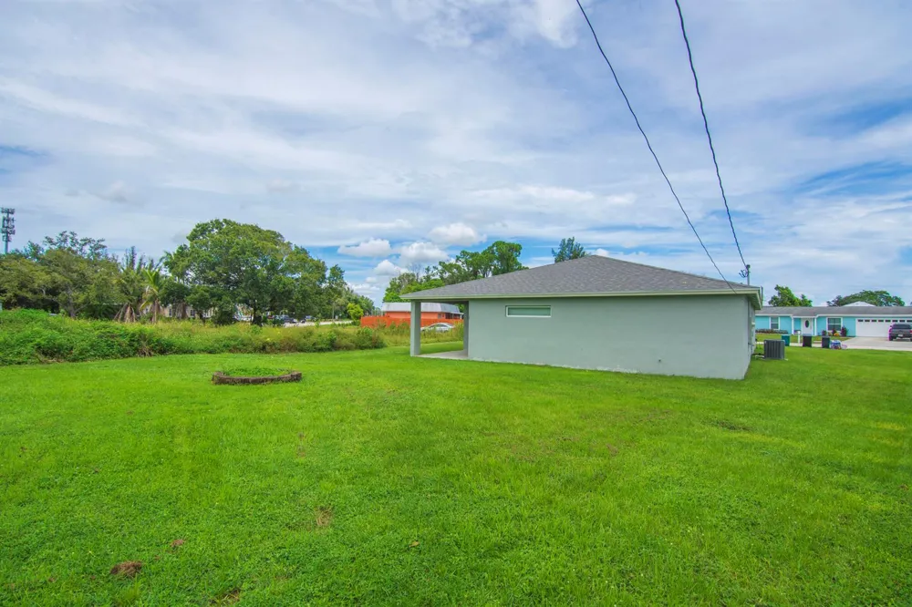 718 NE Perch Lane Port St. Lucie, FL 34983