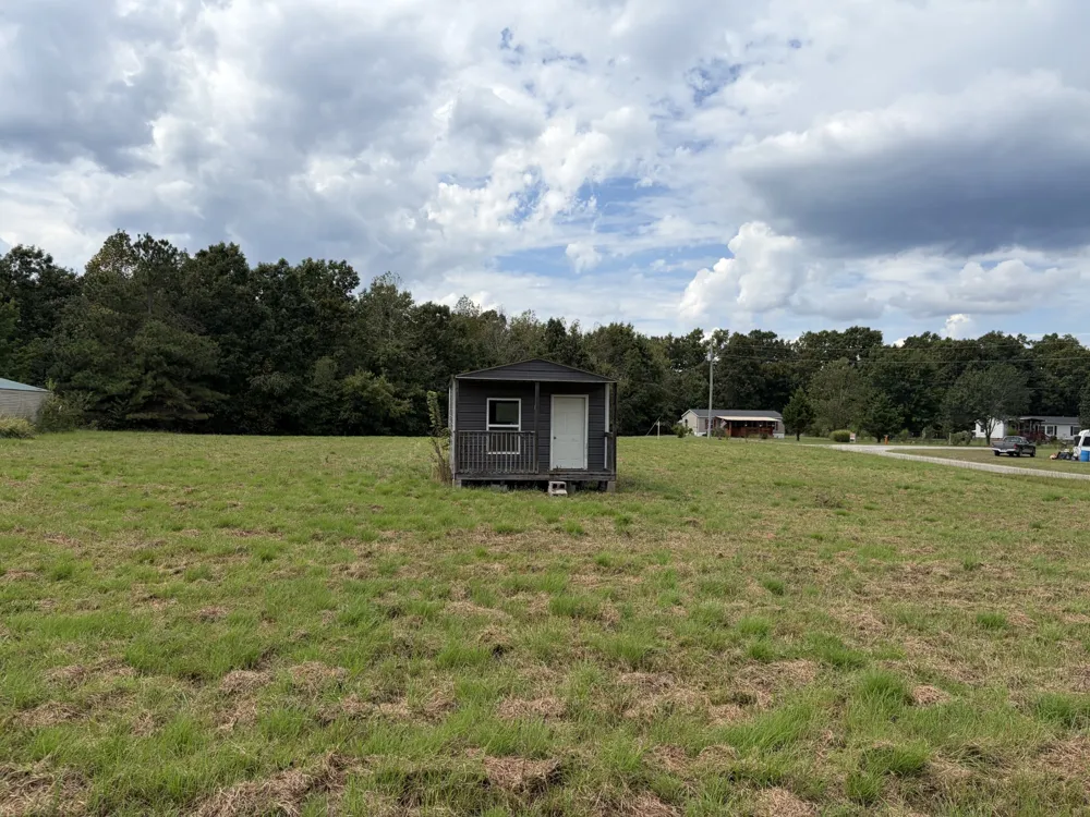 188 Pioneer Rd Hohenwald, TN 38462