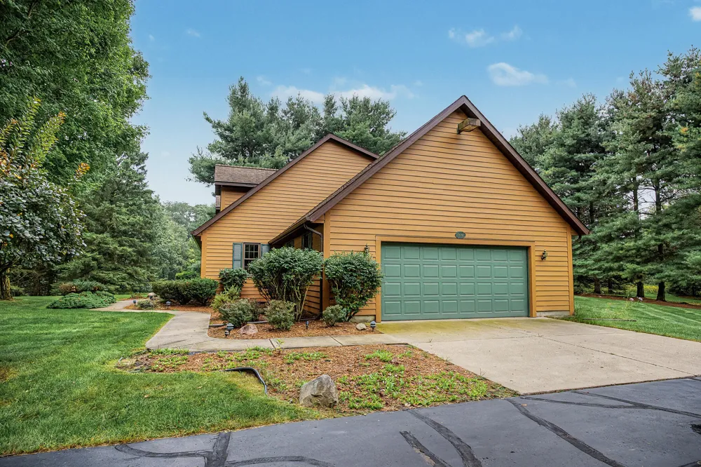 15741 18 Mile Road Marshall Township, MI 49068