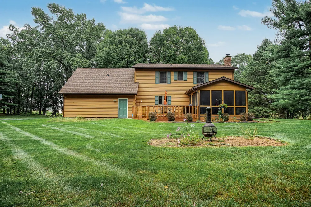 15741 18 Mile Road Marshall Township, MI 49068