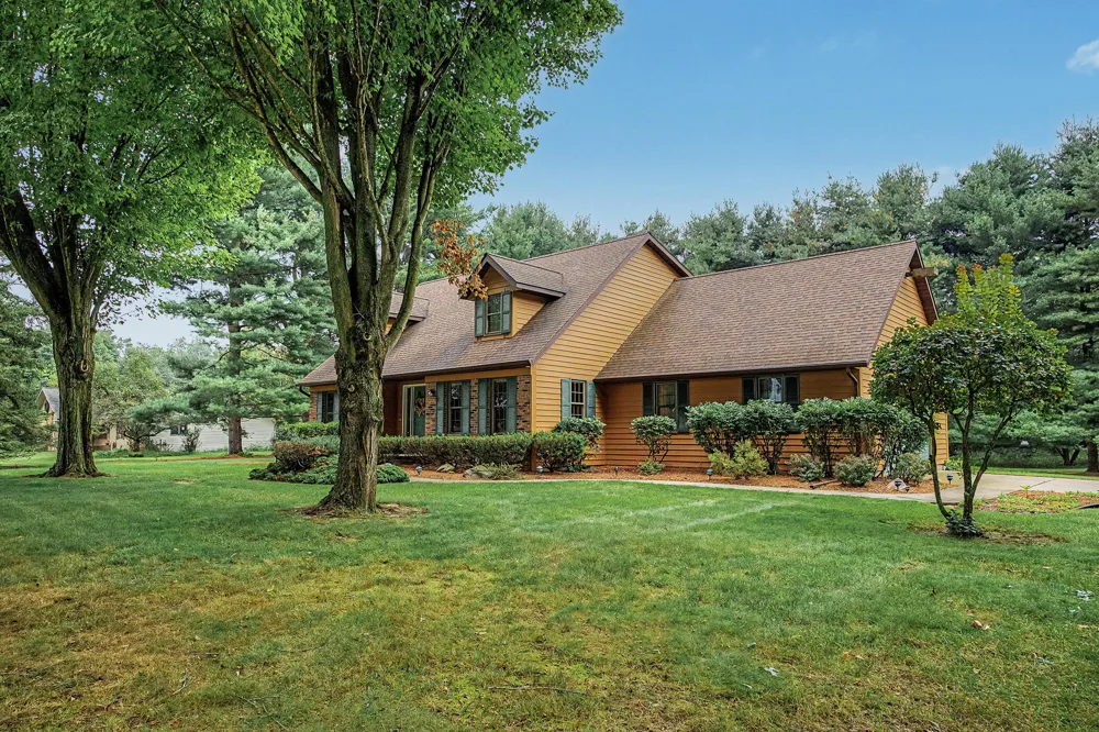 15741 18 Mile Road Marshall Township, MI 49068