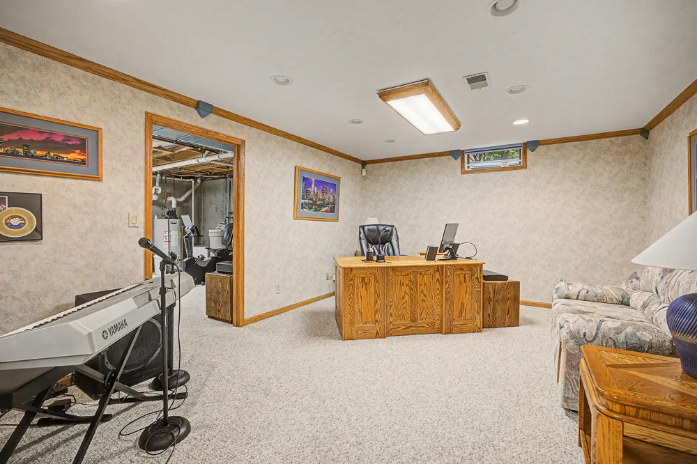 15741 18 Mile Road Marshall Township, MI 49068