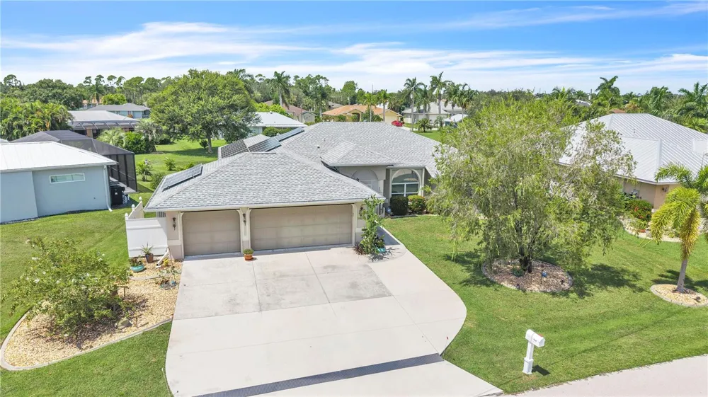 7547 COCO PLUM Punta Gorda, FL 33955