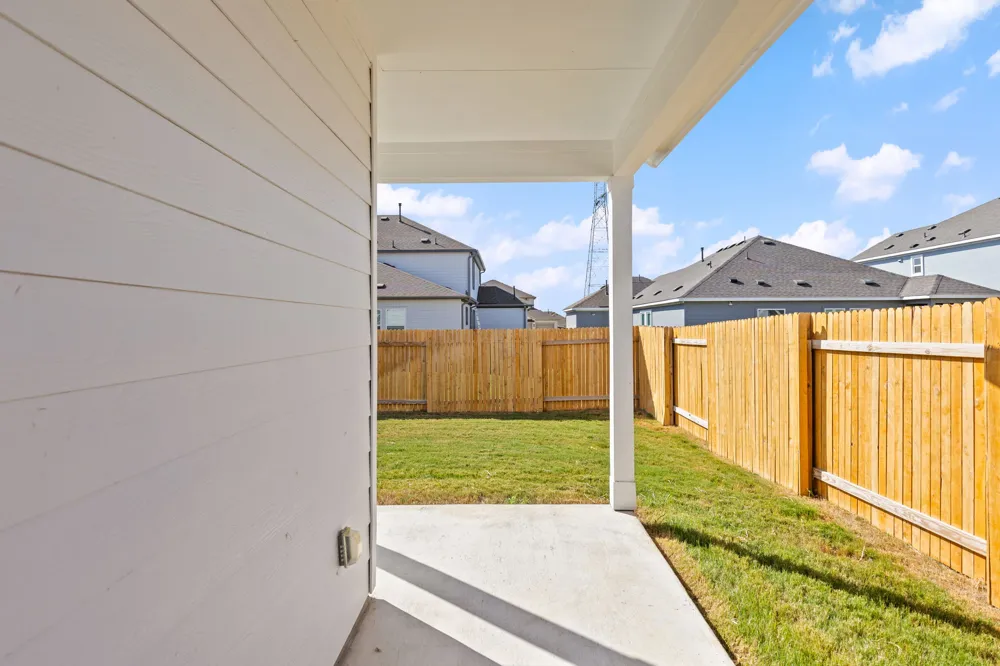 19100 Ariel Elena Way Pflugerville, TX 78660