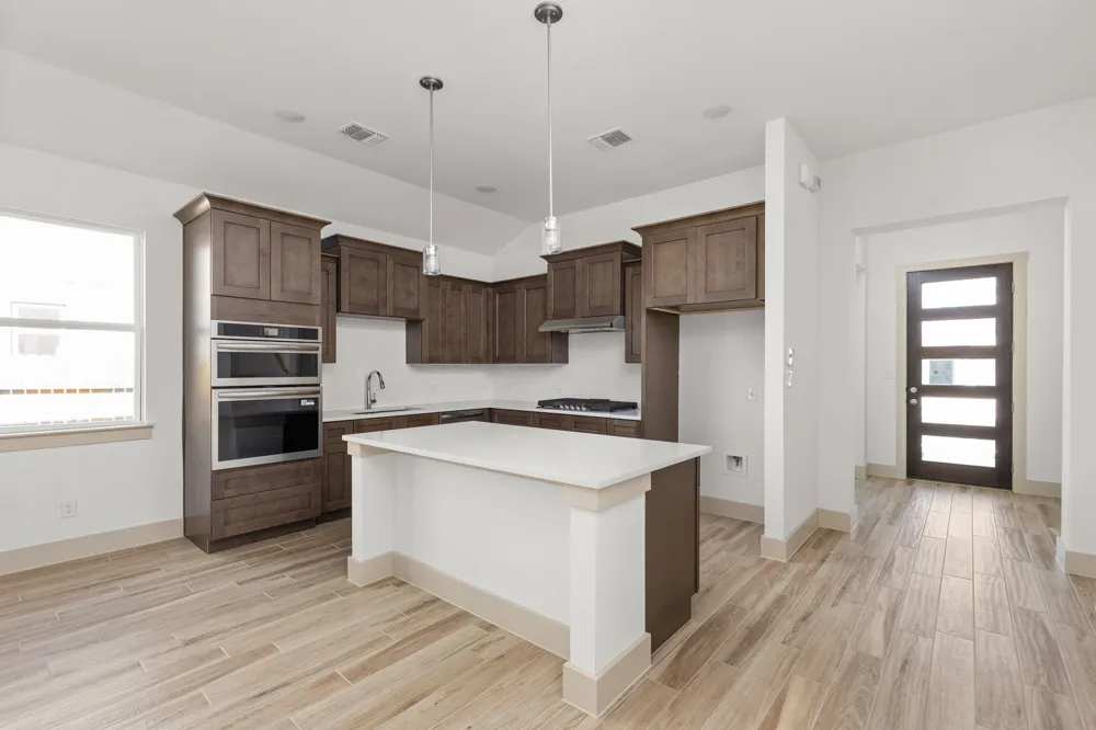 19100 Ariel Elena Way Pflugerville, TX 78660