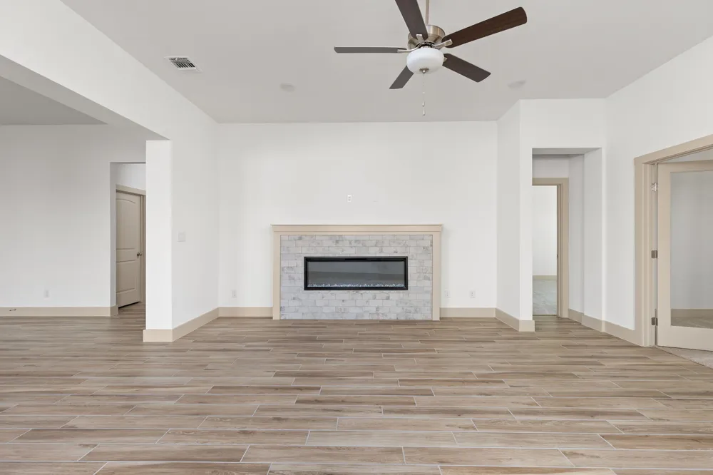 19100 Ariel Elena Way Pflugerville, TX 78660
