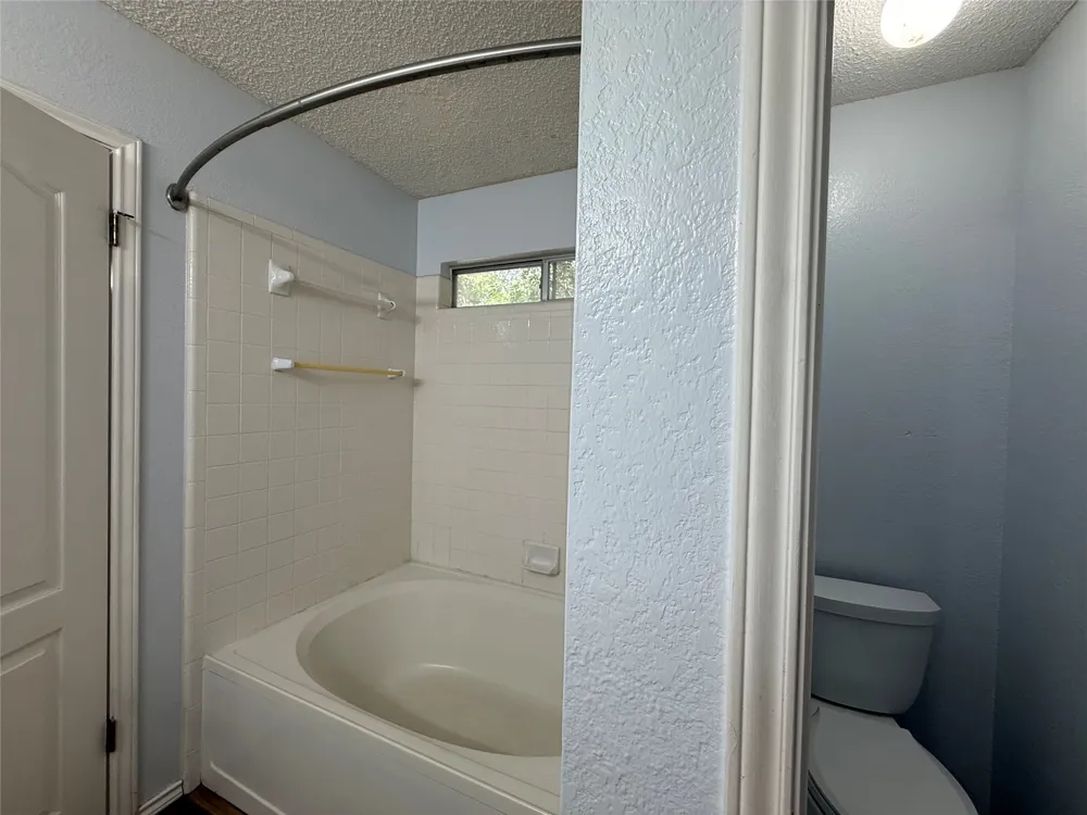 1914 Hollow Ridge Drive Cedar Park, TX 78613