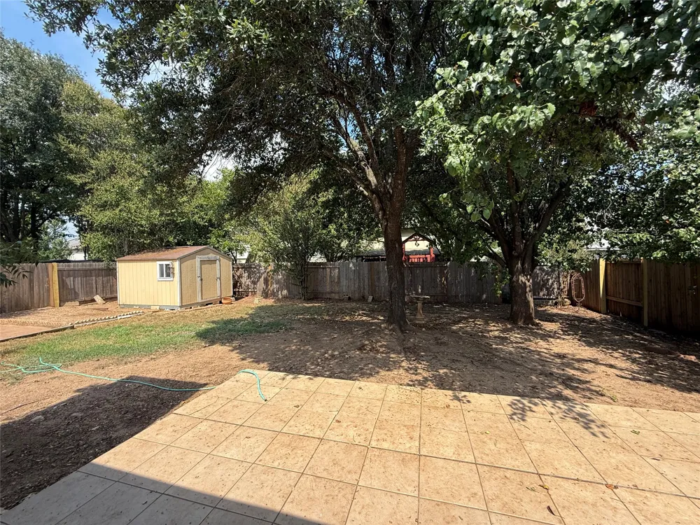 1914 Hollow Ridge Drive Cedar Park, TX 78613