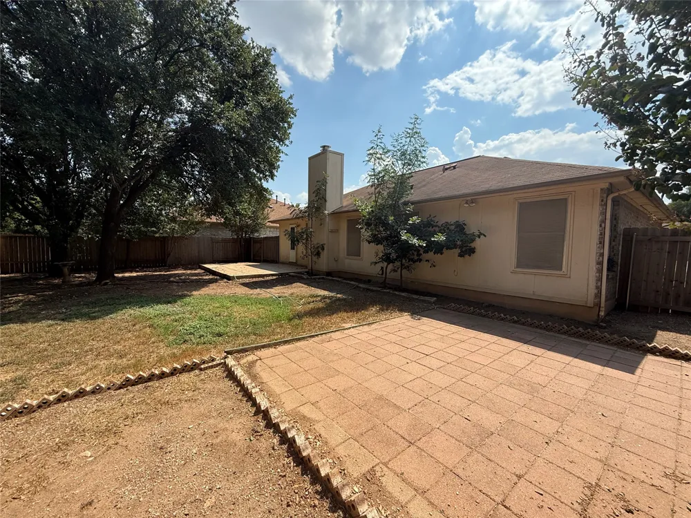 1914 Hollow Ridge Drive Cedar Park, TX 78613