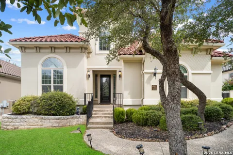 6311 Almeria Cir