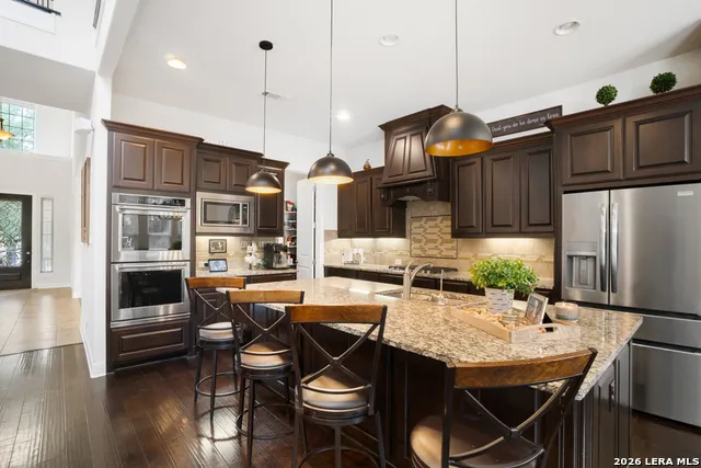 6311 Almeria Cir San Antonio, TX 78257