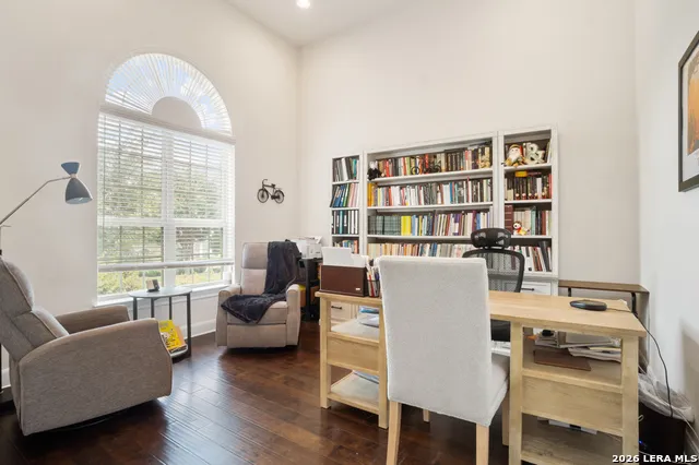 6311 Almeria Cir San Antonio, TX 78257