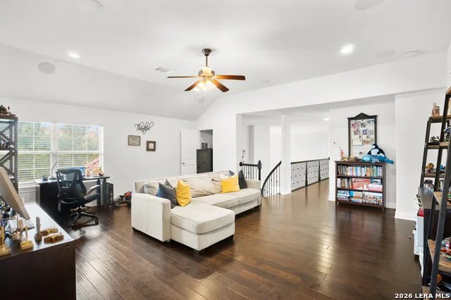 6311 Almeria Cir San Antonio, TX 78257