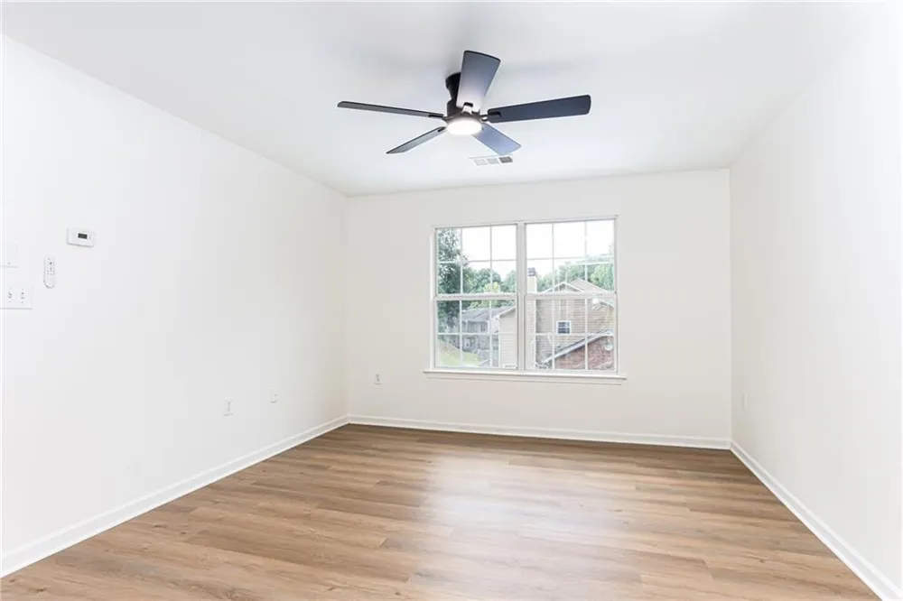 2486 Laurel Circle NW Atlanta, GA 30311
