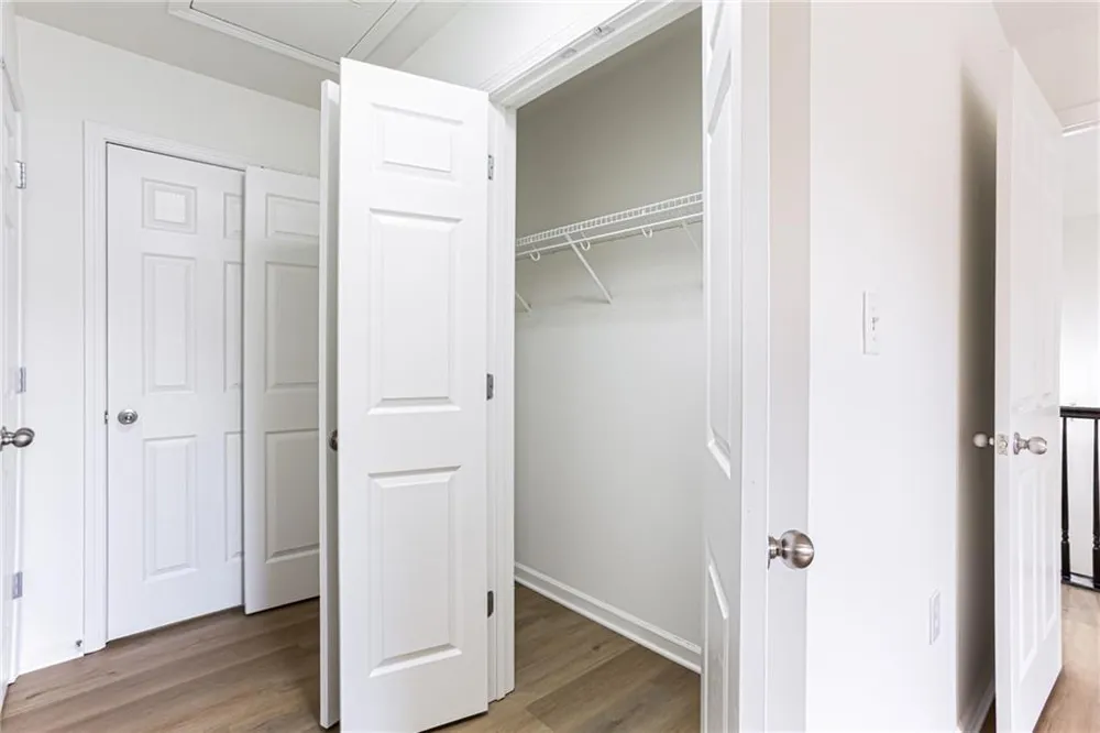 2486 Laurel Circle NW Atlanta, GA 30311