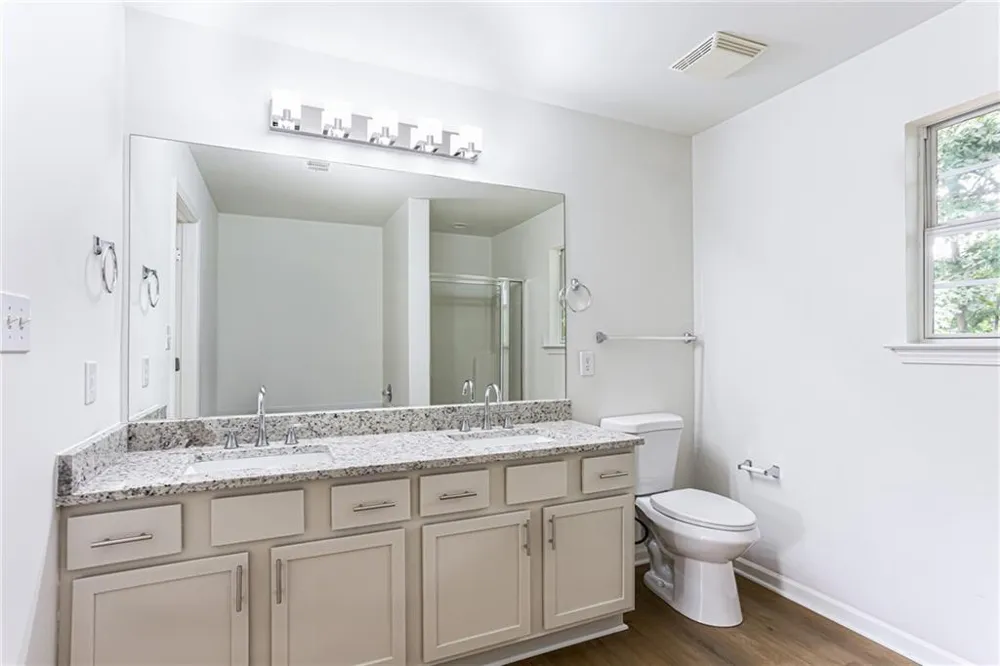 2486 Laurel Circle NW Atlanta, GA 30311