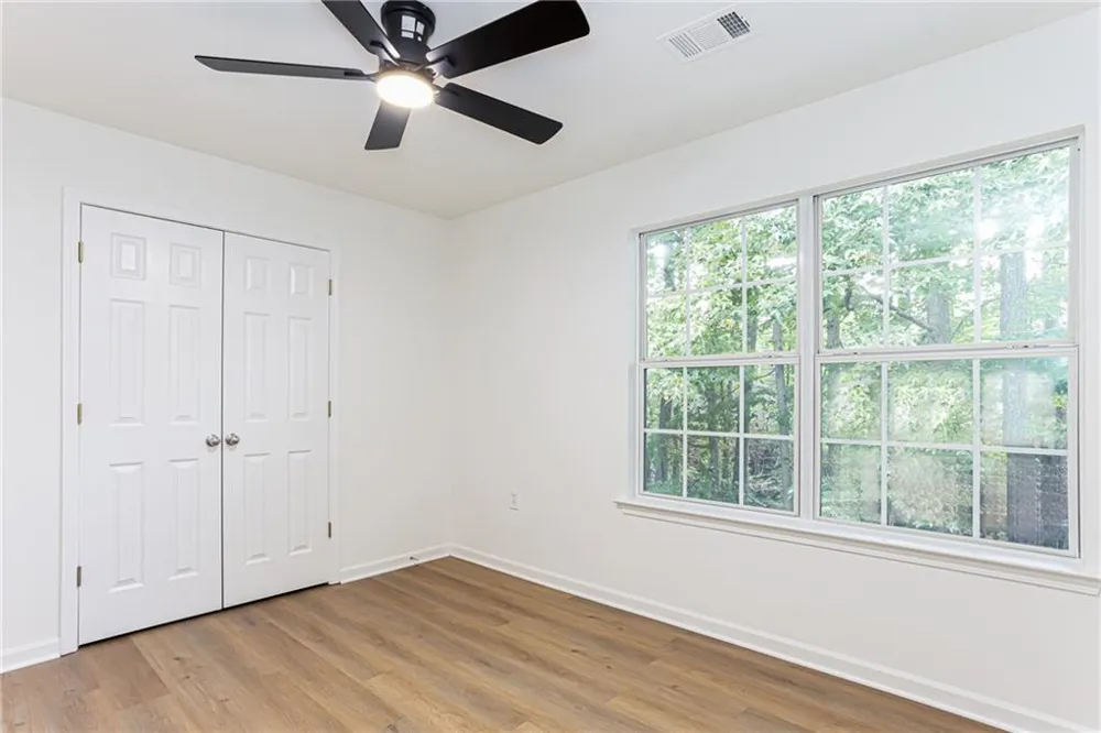 2486 Laurel Circle NW Atlanta, GA 30311