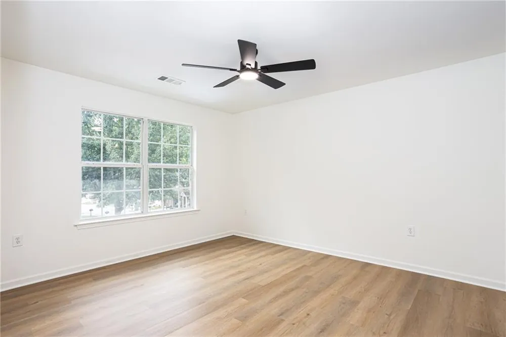 2486 Laurel Circle NW Atlanta, GA 30311