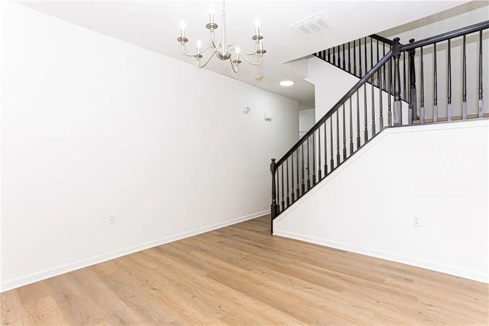 2486 Laurel Circle NW Atlanta, GA 30311