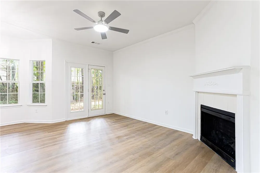 2486 Laurel Circle NW Atlanta, GA 30311