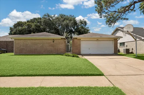 15714 Echo Hill Drive