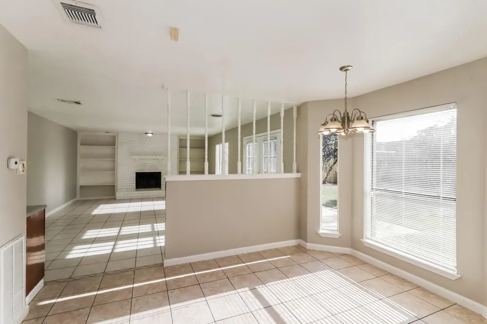 7447 Woodland West Drive Houston, TX 77040