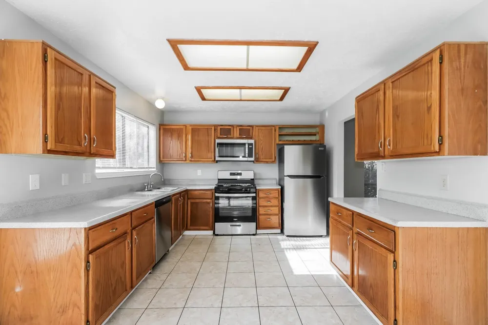 7447 Woodland West Drive Houston, TX 77040