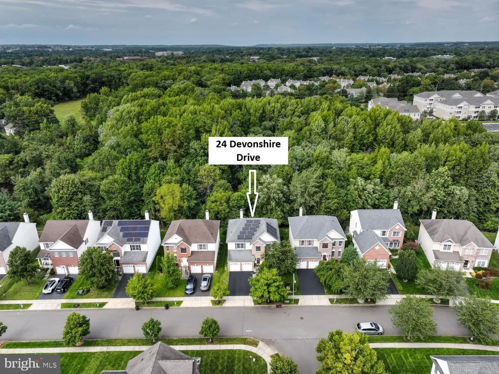 24 DEVONSHIRE DRIVE West Windsor, NJ 08540