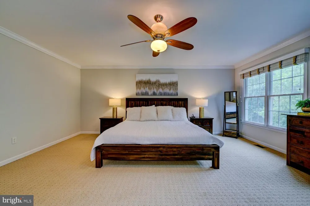 24 DEVONSHIRE DRIVE West Windsor, NJ 08540