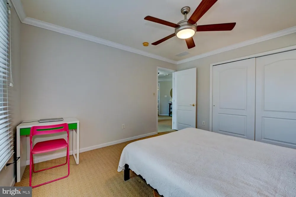 24 DEVONSHIRE DRIVE West Windsor, NJ 08540