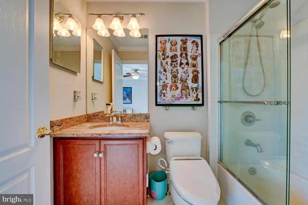 24 DEVONSHIRE DRIVE West Windsor, NJ 08540