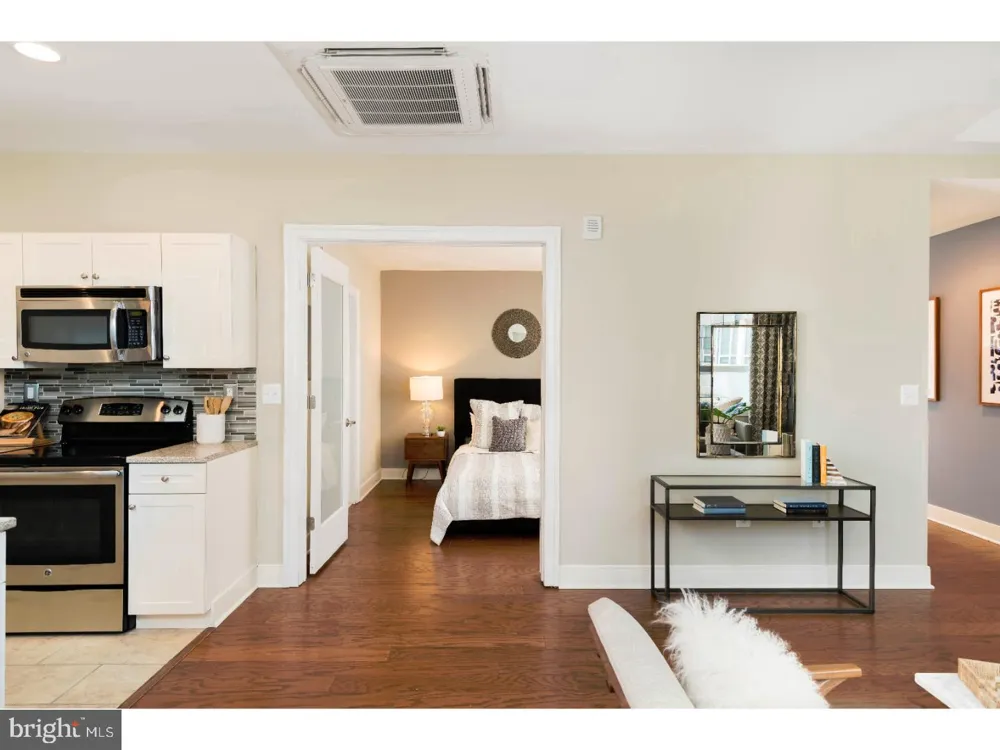 1900 ARCH STREET #PH04 Philadelphia, PA 19103