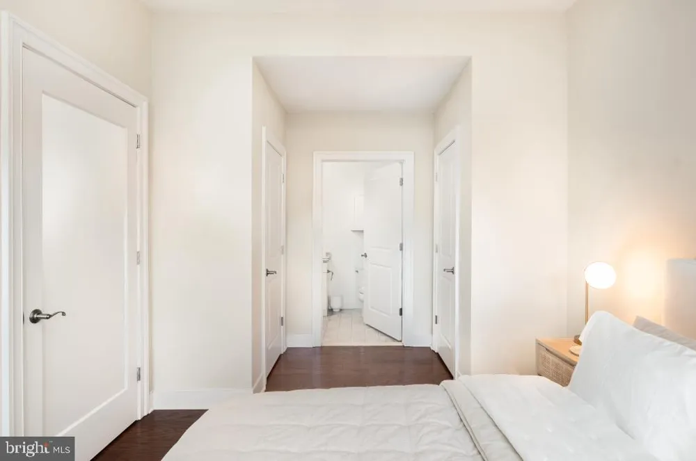 1900 ARCH STREET #PH04 Philadelphia, PA 19103