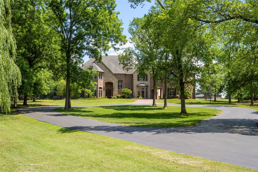 1211 Cimarron Hill Stillwater, OK 74075