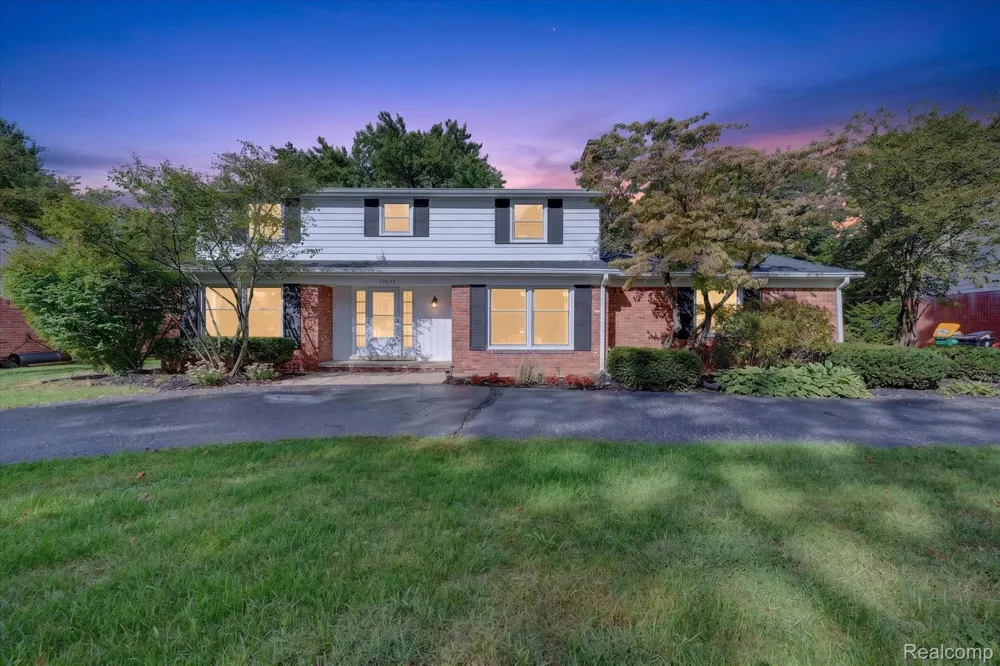 29653 Club House Lane Farmington Hills City, MI 48334